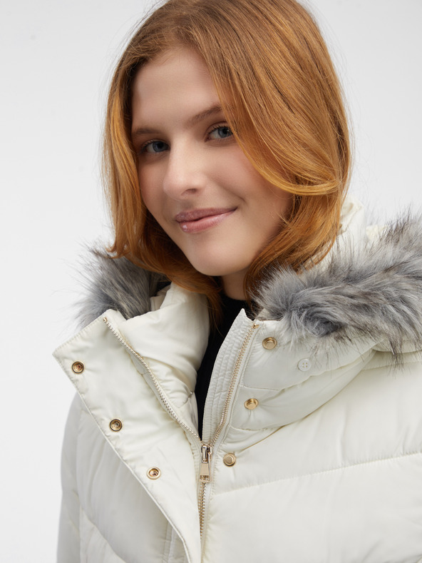 Orsay Cremefarbener Damen-Steppmantel mit Kunstpelz ORSAY