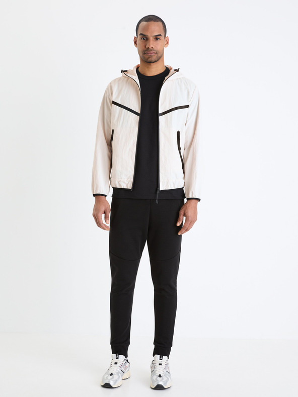Celio Weiße Herrenjacke mit Kapuze von Celio Gutrack