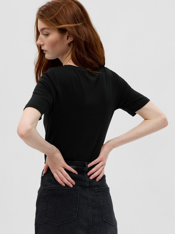 GAP T-Shirt mit kurzen Ärmeln GAP