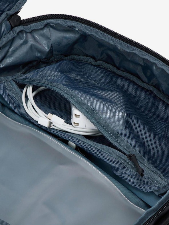 Thule Schwarzer Thule Aion 40 l Reiserucksack