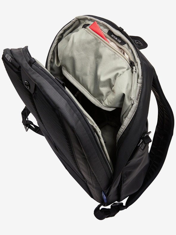 Thule Schwarzer Thule Tact 16L Herrenrucksack
