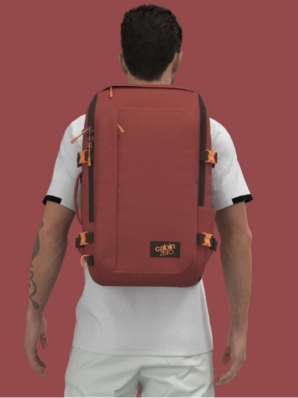 CabinZero Rucksack CabinZero Adv 32L Sangria rot