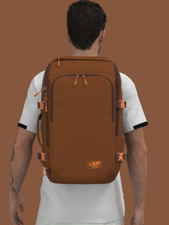 CabinZero Rucksack CabinZero Adv Pro 32L Saigon Kaffee
