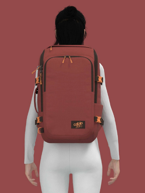 CabinZero Rucksack CabinZero Adv Pro 32L Sangria rot