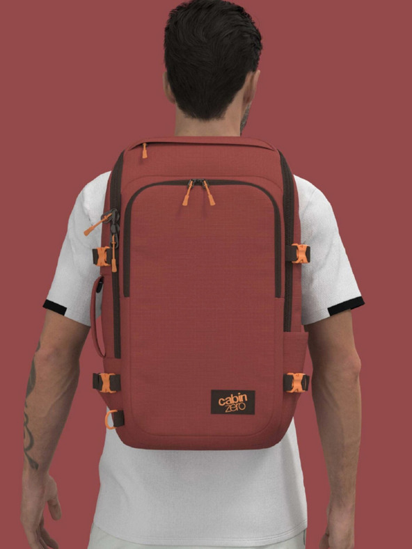 CabinZero Rucksack CabinZero Adv Pro 32L Sangria rot