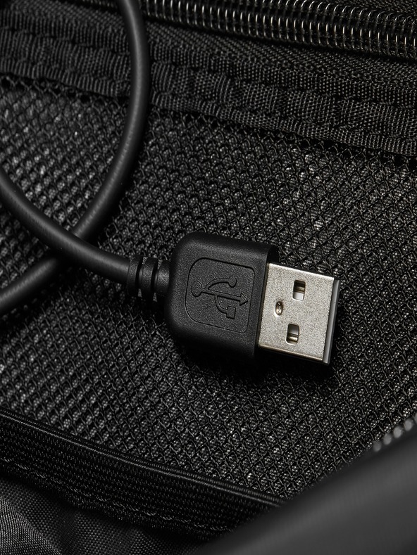 Hedgren Schwarzer Herrenrucksack Hedgren Tube Kidney