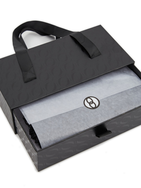 Orsay Schwarzes Damenset mit Schlafzubehör in Geschenkbox ORSAY