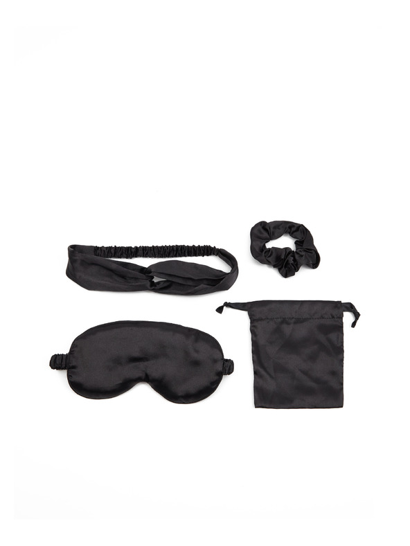 Orsay Schwarzes Damenset mit Schlafzubehör in Geschenkbox ORSAY
