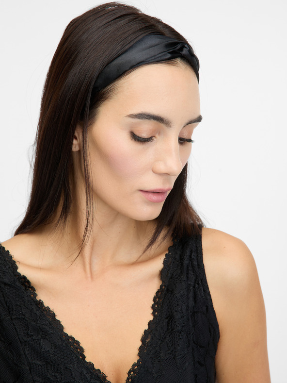 Orsay Schwarzes Damenset mit Schlafzubehör in Geschenkbox ORSAY