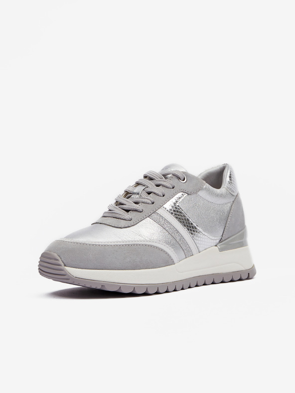 Geox Silberne Damen-Sneaker Geox Desya