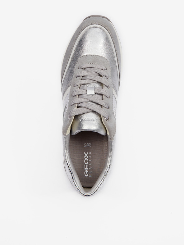 Geox Silberne Damen-Sneaker Geox Desya
