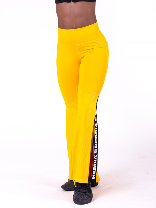 Nebbia Gelbe Damen-Leggings mit ausgestelltem Schnitt und Schlitz Nebbia