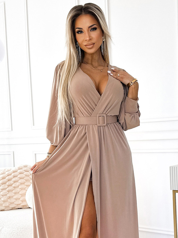 numoco FIORELLA Langes Kleid mit breitem Gürtel und Ausschnitt - beige Numoco