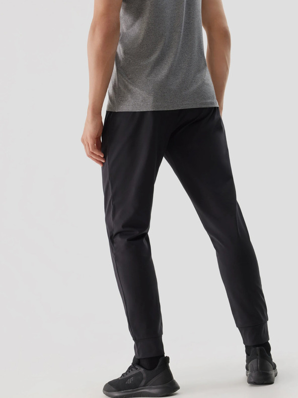 4F 4F Schnell trocknende Sporthosen für Männer