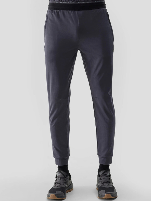 4F 4F Schnell trocknende Sporthosen für Männer