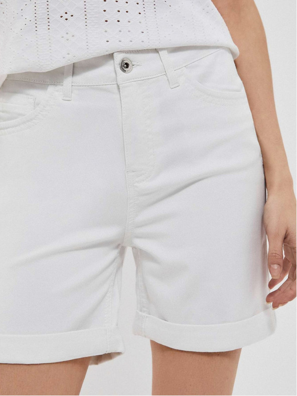 Moodo Weiße Damen-Shorts Moodo
