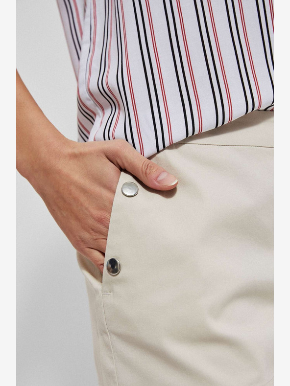Moodo Cremefarbene Damen Shorts Moodo