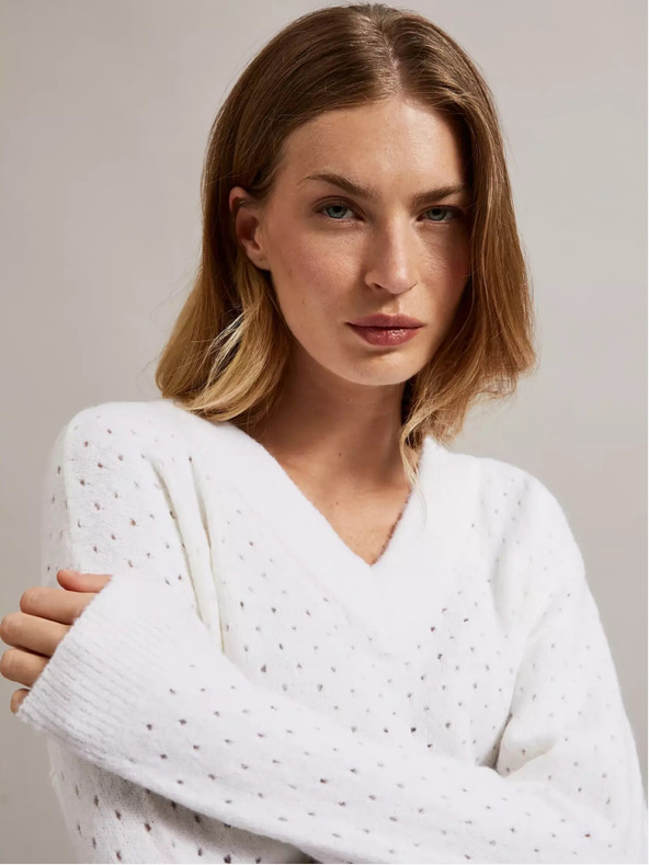 Moodo Moodo Weißer durchbrochener Pullover mit V-Ausschnitt