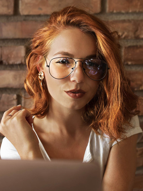 VEYREY Schwarze Sonnenbrille mit blauem Lichtschutz VeyRey Bloss