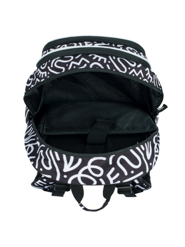 BAAGL  Schwarzer Schulrucksack Baagl Core Element