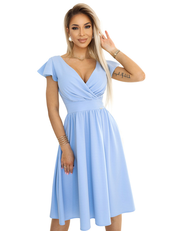 numoco Kleid mit Ausschnitt und kurzen Ärmeln - hellblau Numoco