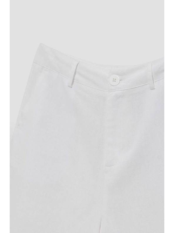 Moodo Weiße Damen Moodo Shorts