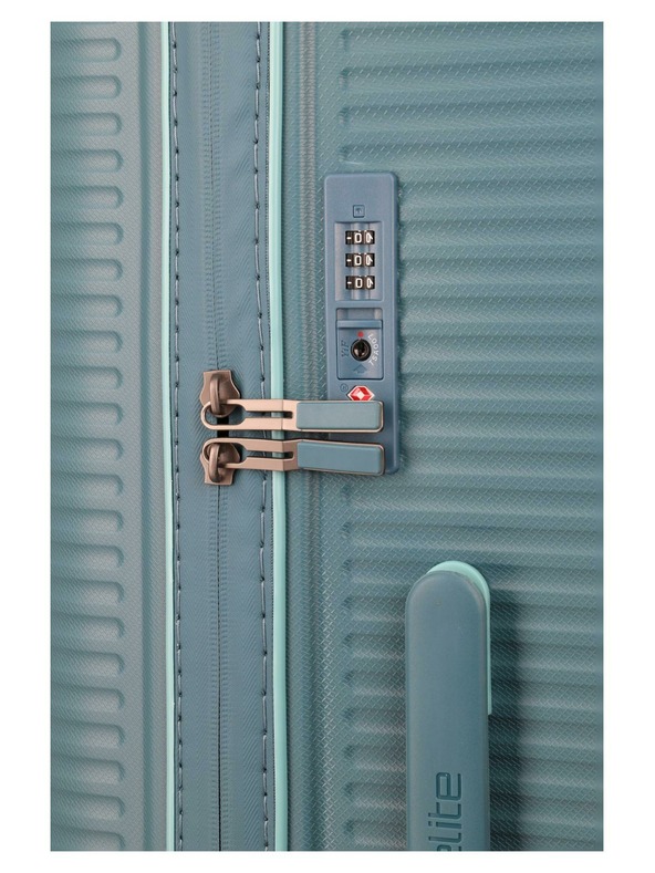 Travelite Reisekoffer Travelite Roomer Trunk M Aqua