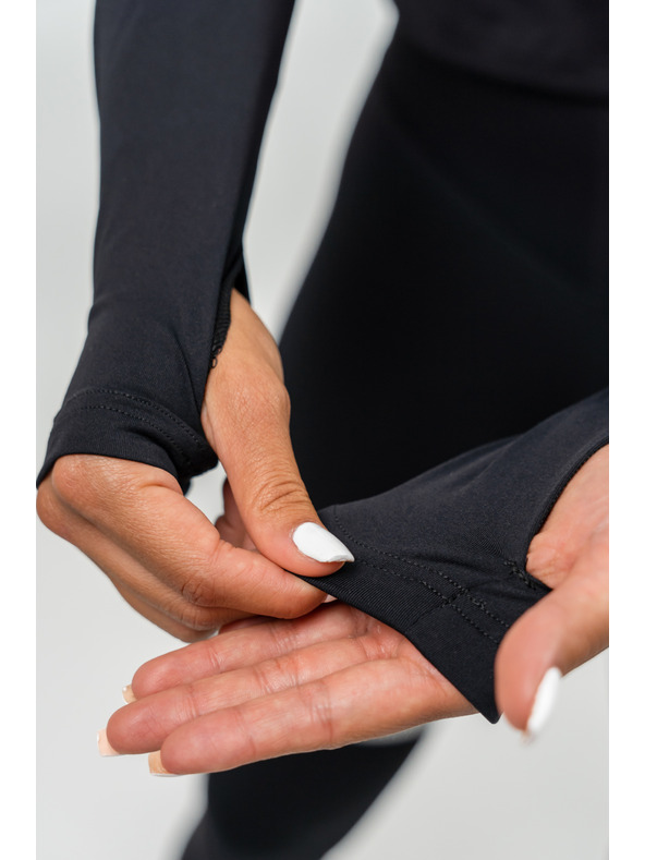 Nebbia Schwarzes langärmeliges Top TRUE HERO 242