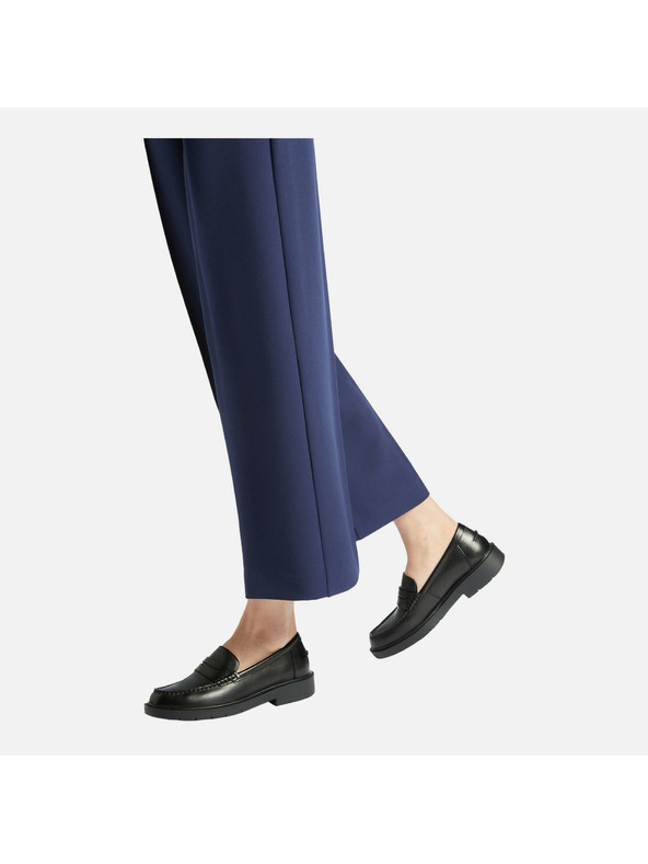 Geox Schwarze Damen-Mokassins Geox Spherica EC-1