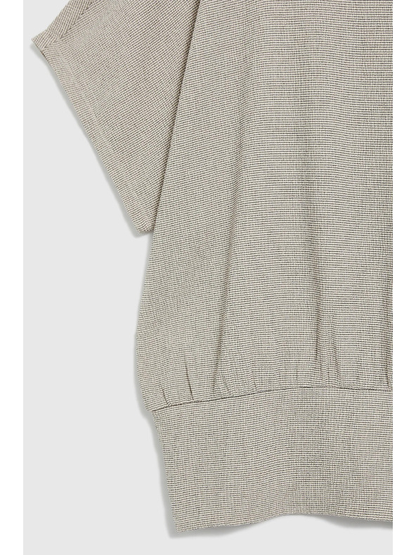 Moodo Beiges Damen-T-Shirt Moodo