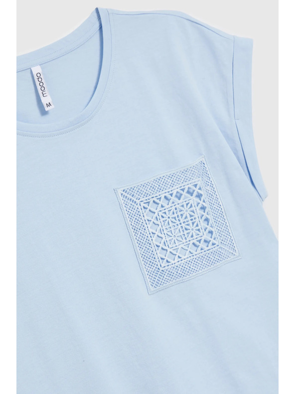 Moodo Hellblaues Baumwoll-Top mit Tasche