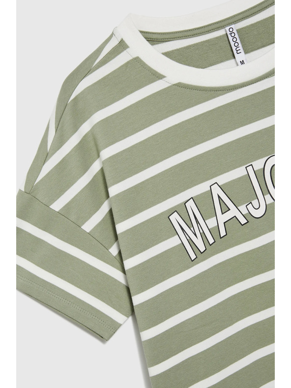 Moodo Olivgrün gestreiftes T-Shirt