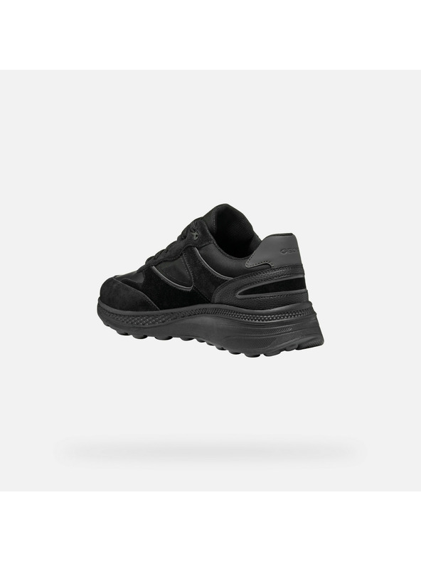 Geox Schwarze Herren-Turnschuhe Geox Spherica Actif X1
