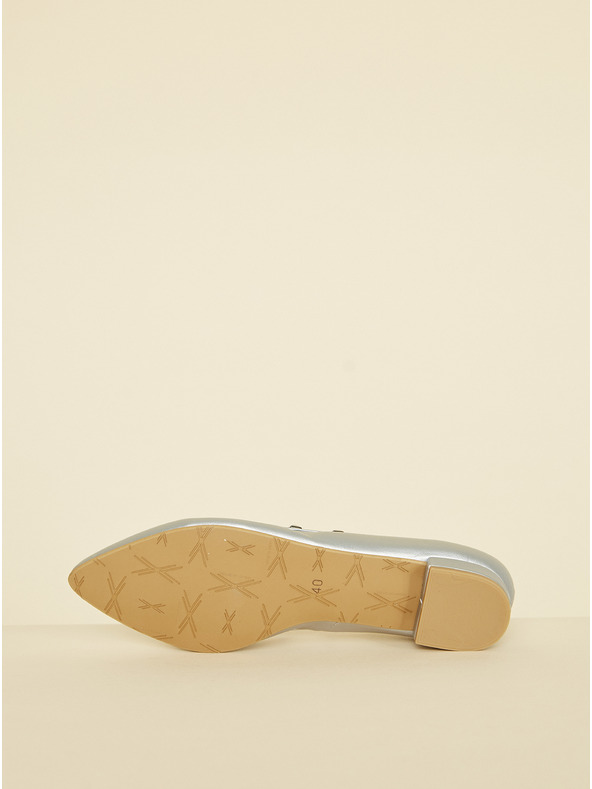 Ojju Ballerinas in silberner Farbe OJJU