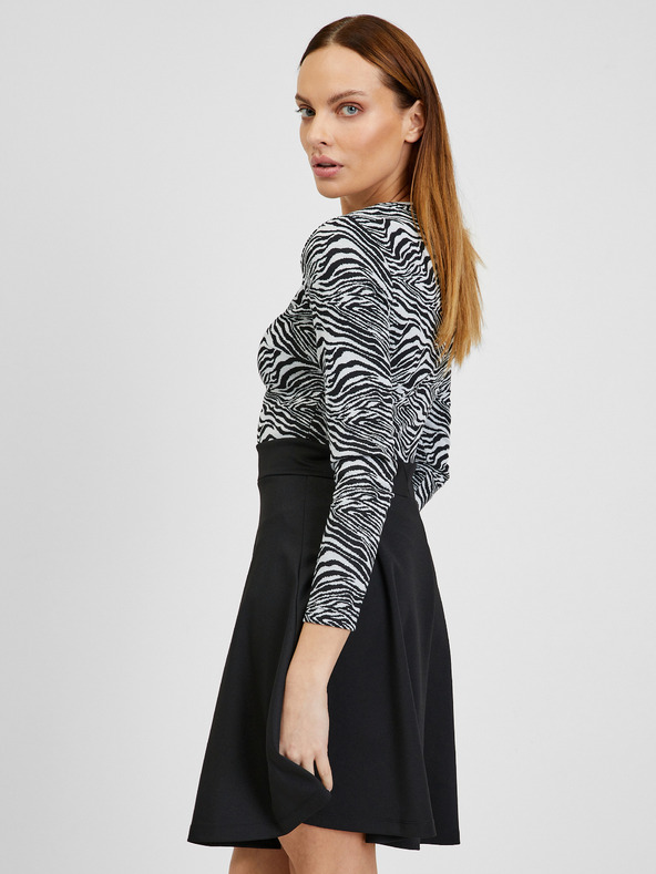 Orsay Weißes und schwarzes gemustertes Damenkleid ORSAY