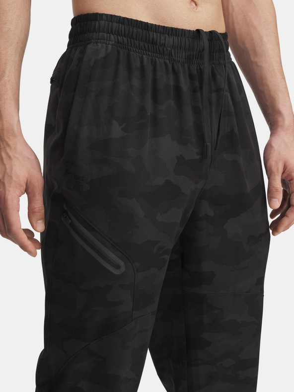 Under Armour Herren-Jogginghose Under Armour UA Unstoppable Woven Jogger-BLK