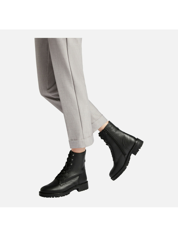 Geox Schwarze Damen-Stiefeletten Geox Hoara