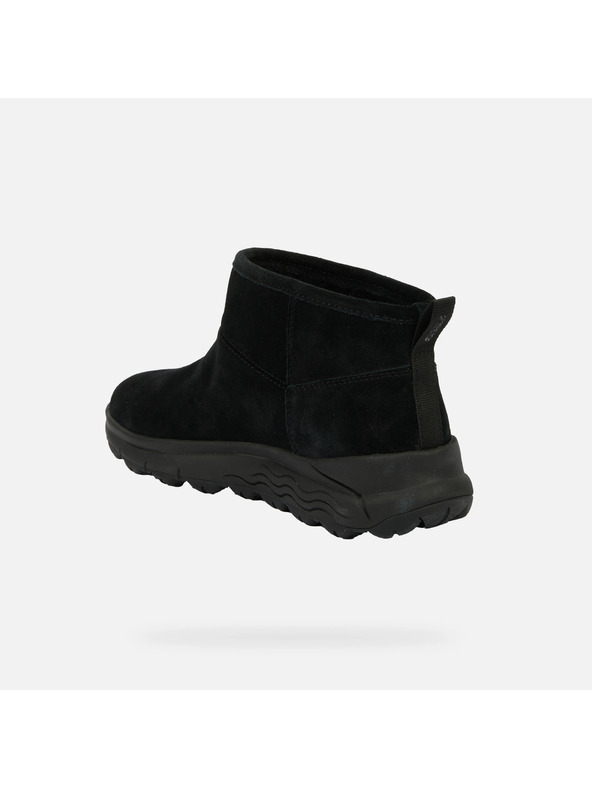 Geox Schwarzer Damenstiefel Geox Spherica 4X4 B ABX