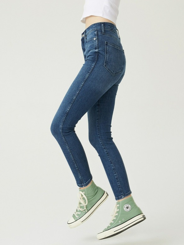 GAP Slim High Rise Vintage Washwell Jeans GAP