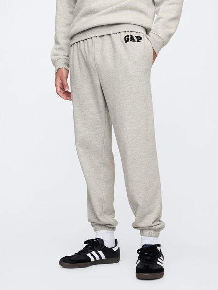 GAP Herren Sweatpants mit Fleece und Logo GAP