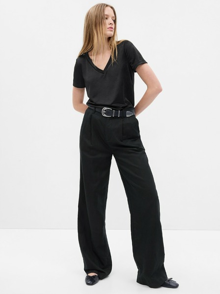 GAP T-Shirt mit V-Ausschnitt GAP