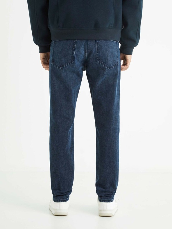 Celio Dunkelblaue Herrenjeans mit schmaler Passform Celio C25 Bostone