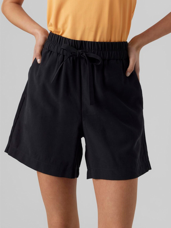 Vero Moda Schwarze Damen-Shorts Vero Moda Carmen