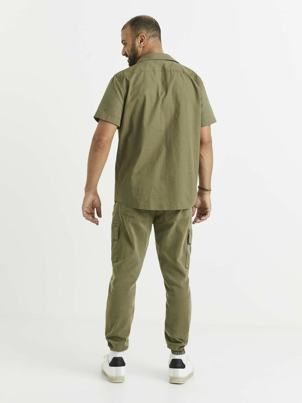 Celio Khaki Herrenhemd mit Taschen Celio
