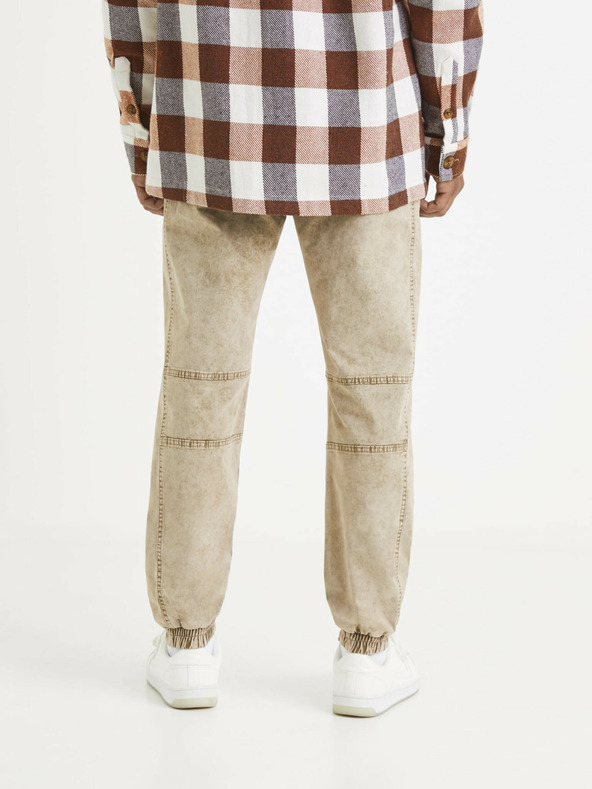 Celio Beige gestreifte Herrenhose Celio