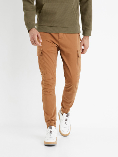 Celio Braune Herrenhose mit Taschen Celio Cobattle1