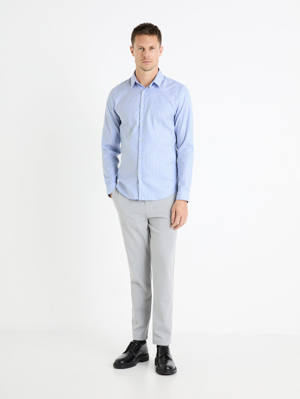 Celio Hellblau gestreiftes Herrenhemd Celio Fasanure