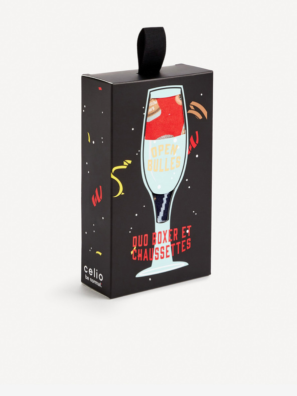 Celio Set aus Boxershorts und Socken in Rot und Blau von Celio