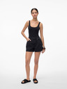 Vero Moda Schwarze Damen-Denim-Shorts VERO MODA Zuri