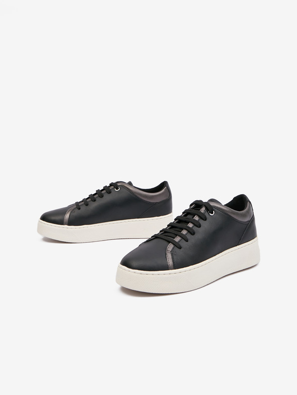 Geox Schwarze Damen Geox Skyely Turnschuhe